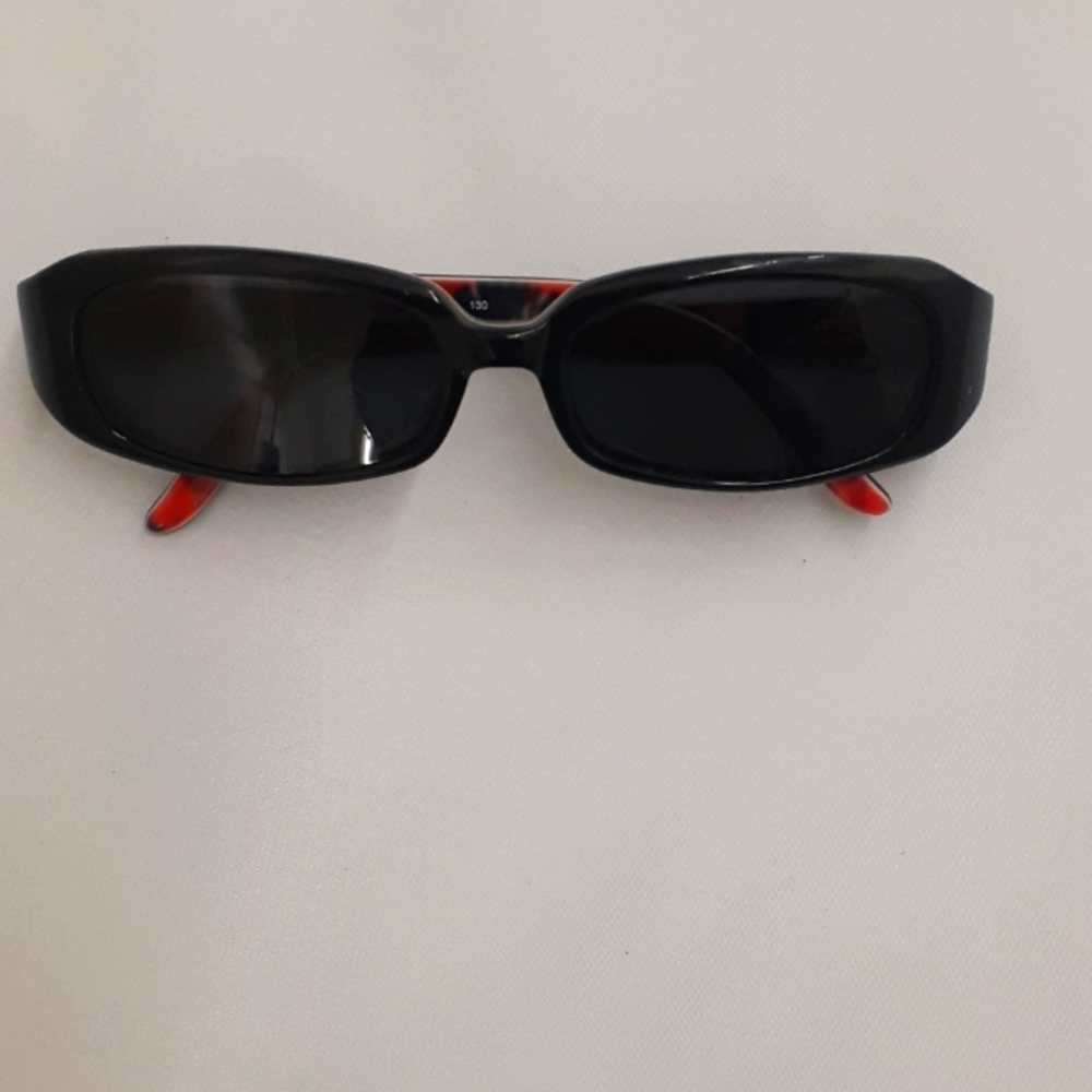 Kate Spade Clairs floral red black frames Sunglasses Sun glasses Shades